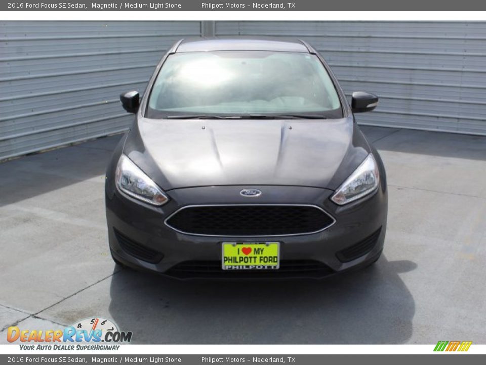 2016 Ford Focus SE Sedan Magnetic / Medium Light Stone Photo #3