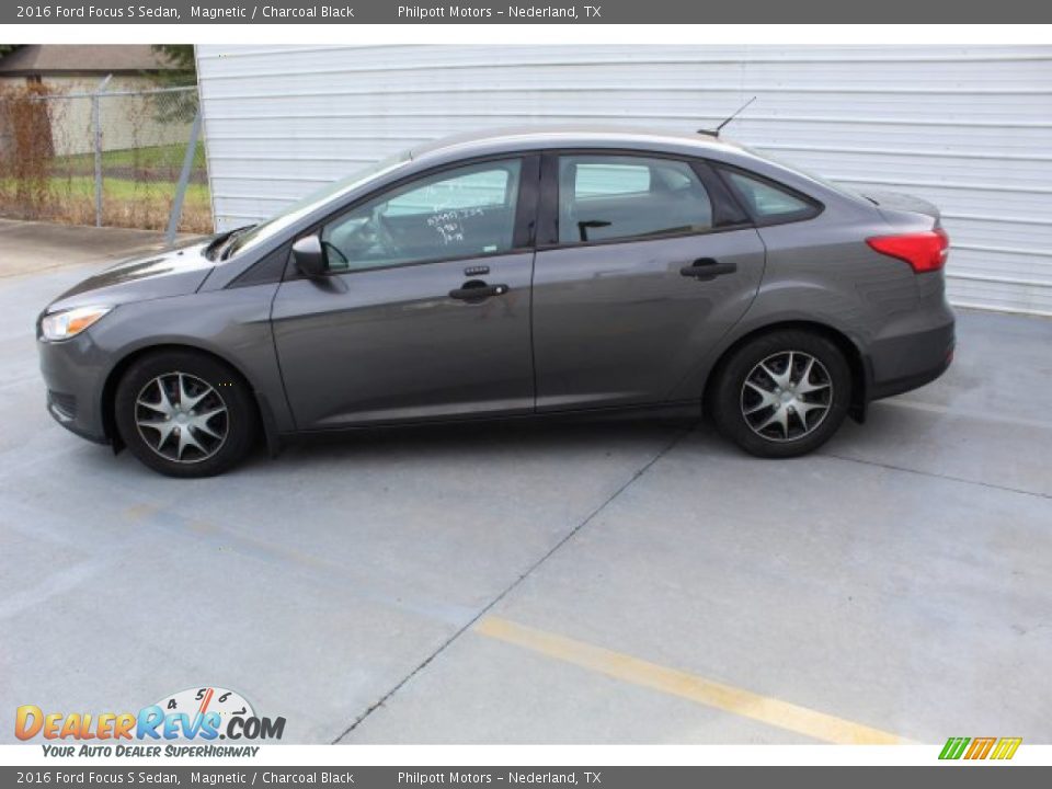 2016 Ford Focus S Sedan Magnetic / Charcoal Black Photo #6