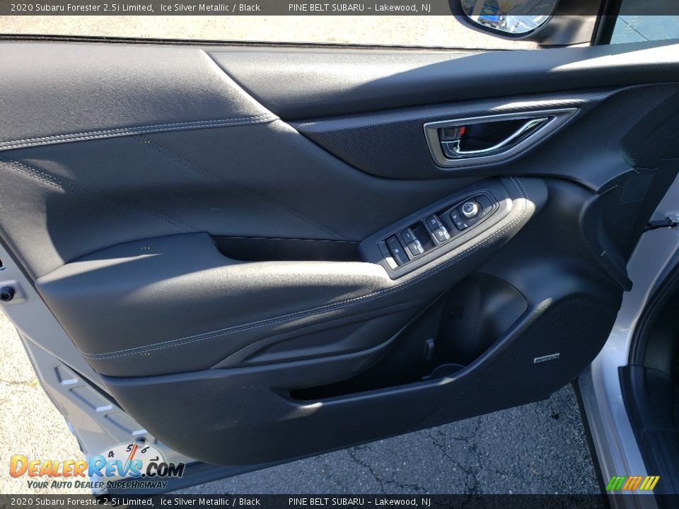 2020 Subaru Forester 2.5i Limited Ice Silver Metallic / Black Photo #8