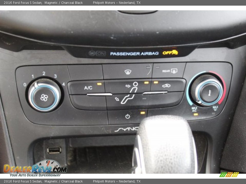 2016 Ford Focus S Sedan Magnetic / Charcoal Black Photo #18