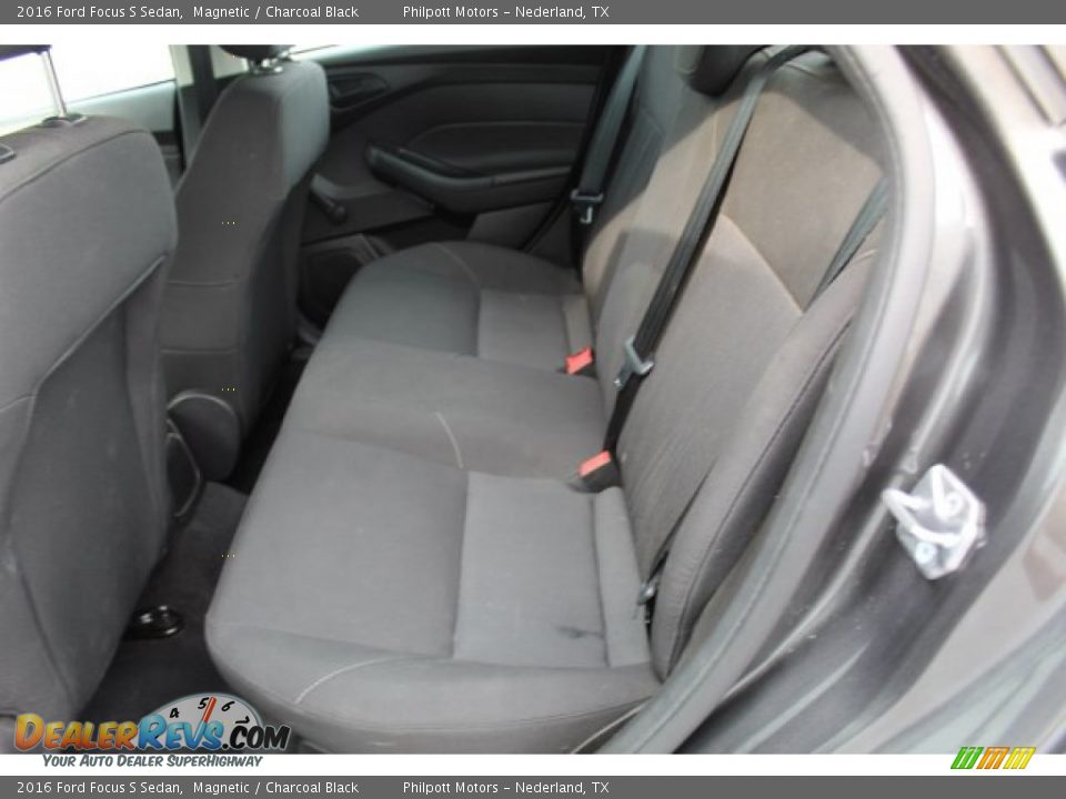 2016 Ford Focus S Sedan Magnetic / Charcoal Black Photo #21