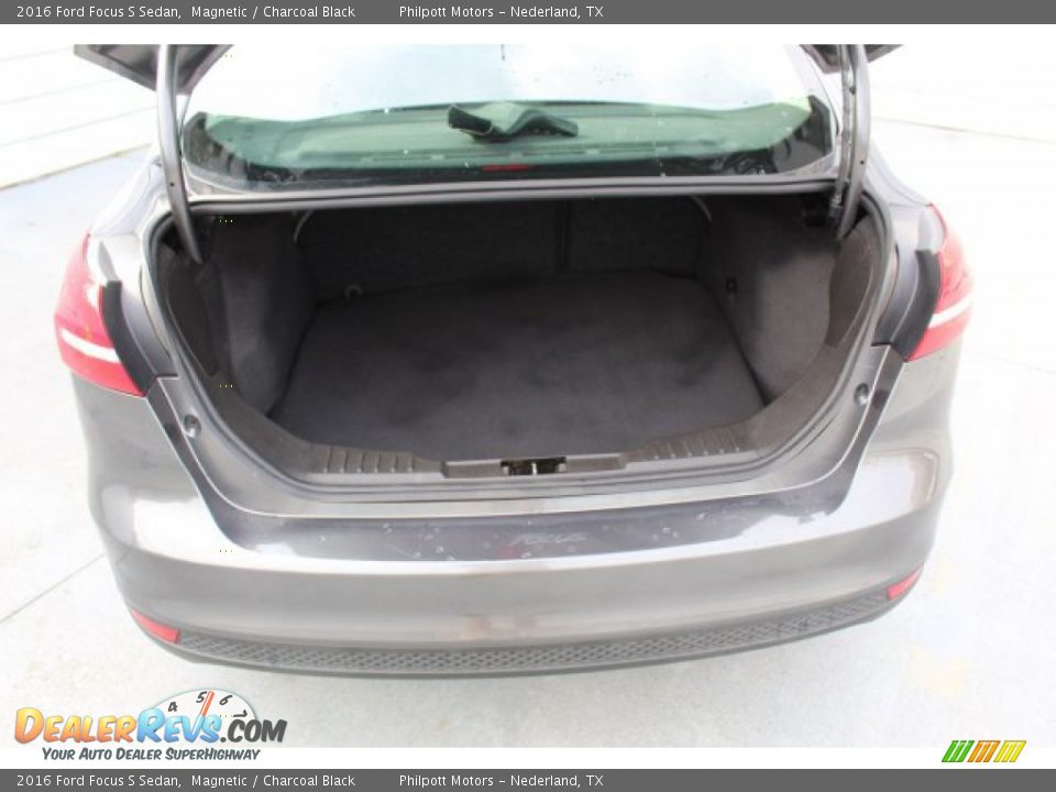 2016 Ford Focus S Sedan Magnetic / Charcoal Black Photo #24