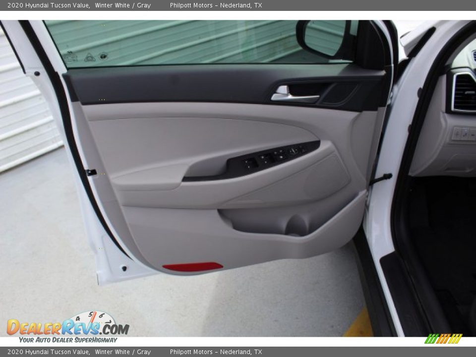 2020 Hyundai Tucson Value Winter White / Gray Photo #9