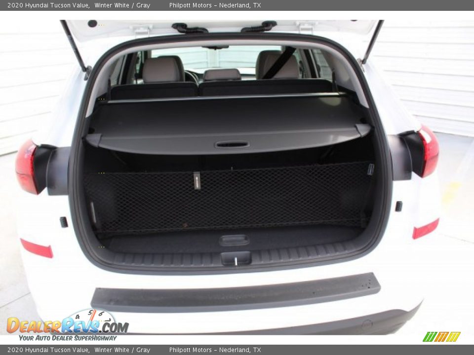 2020 Hyundai Tucson Value Winter White / Gray Photo #24