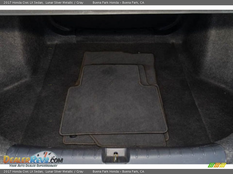 2017 Honda Civic LX Sedan Lunar Silver Metallic / Gray Photo #21