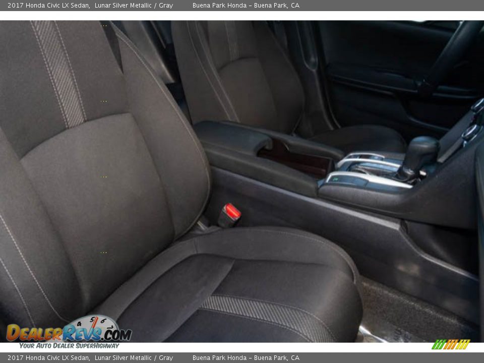2017 Honda Civic LX Sedan Lunar Silver Metallic / Gray Photo #25