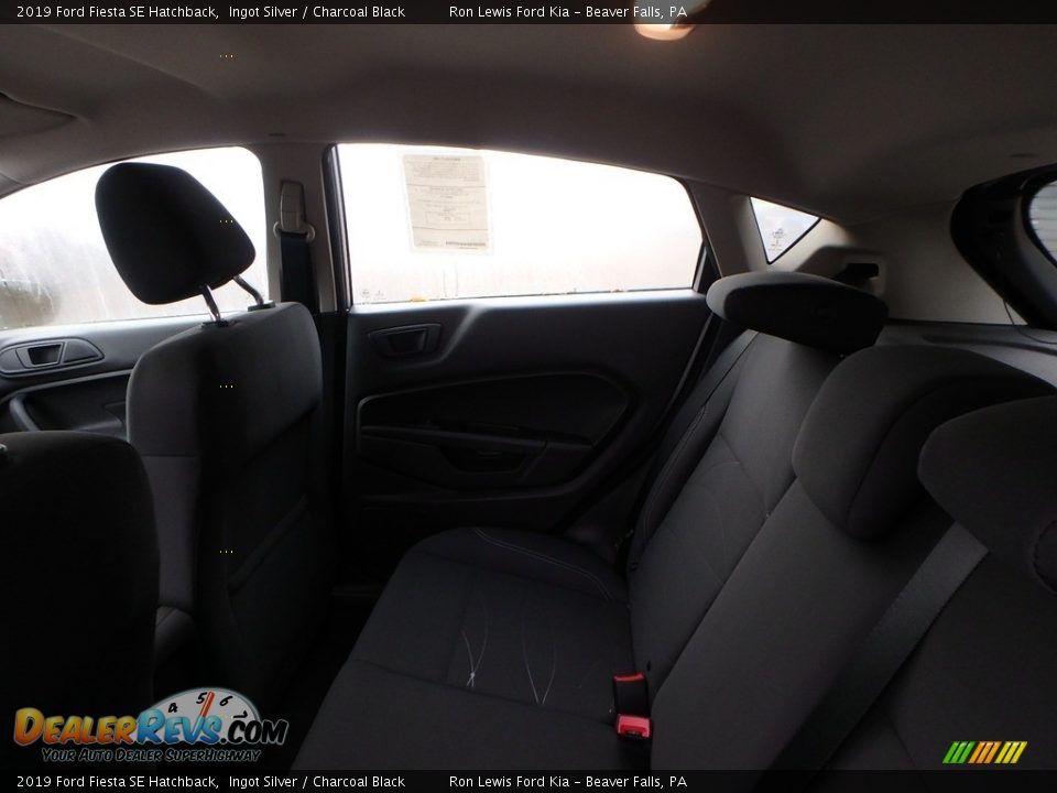2019 Ford Fiesta SE Hatchback Ingot Silver / Charcoal Black Photo #13