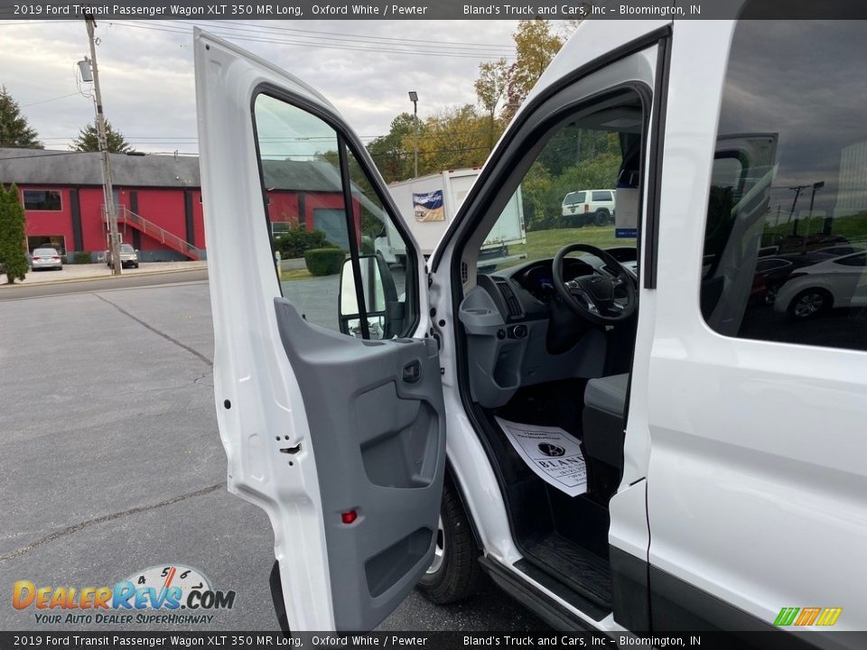 2019 Ford Transit Passenger Wagon XLT 350 MR Long Oxford White / Pewter Photo #12