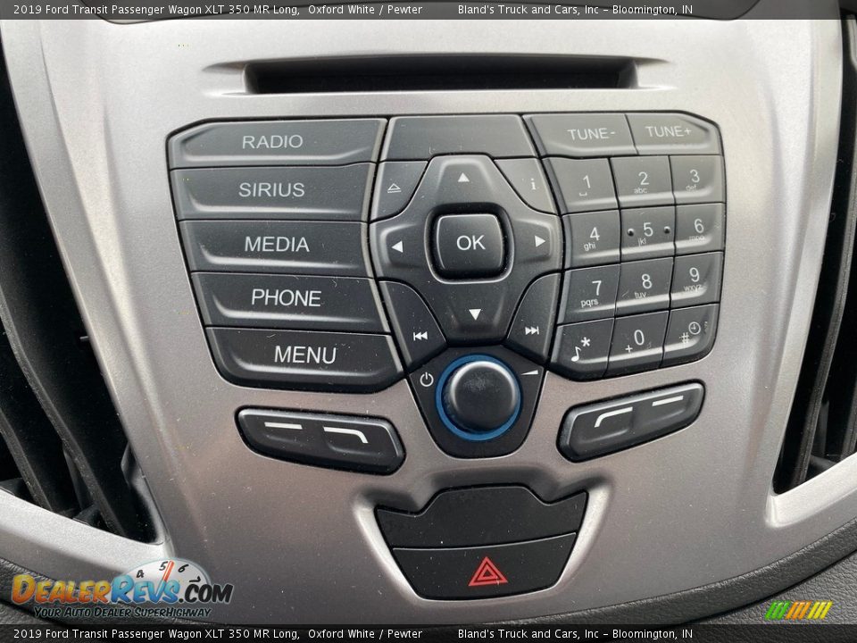 Controls of 2019 Ford Transit Passenger Wagon XLT 350 MR Long Photo #24