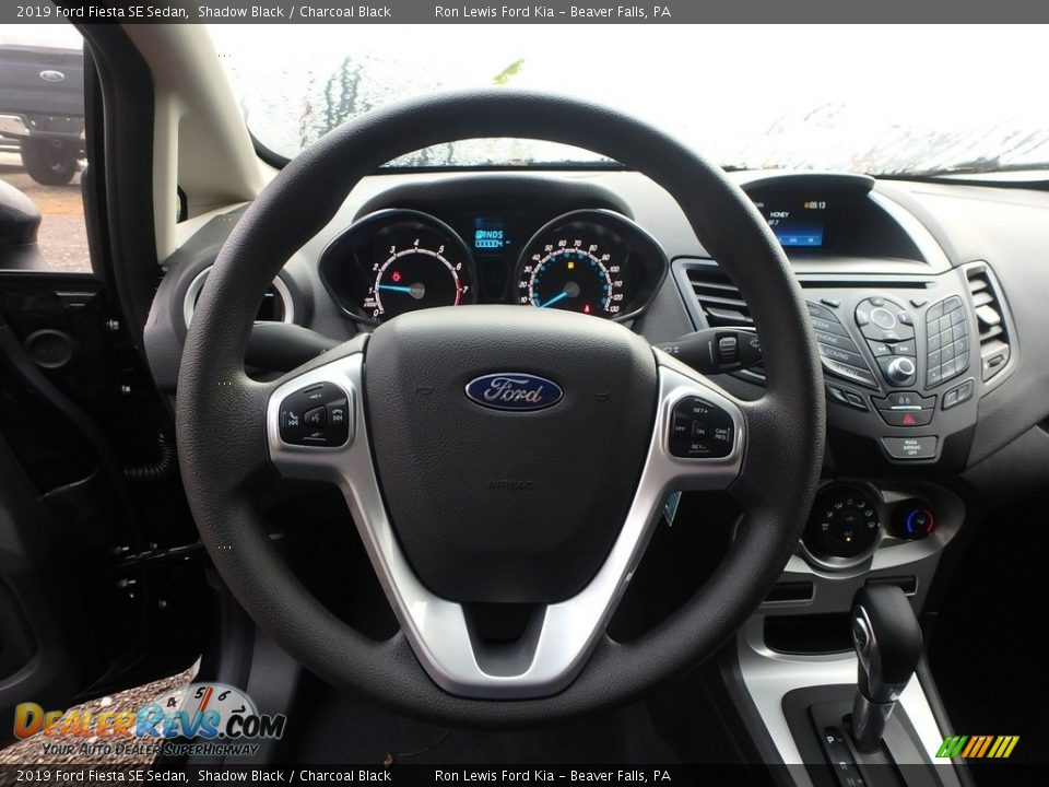 2019 Ford Fiesta SE Sedan Shadow Black / Charcoal Black Photo #18