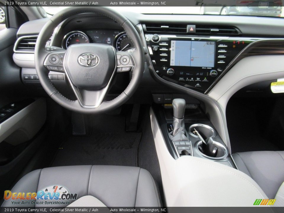 2019 Toyota Camry XLE Celestial Silver Metallic / Ash Photo #14