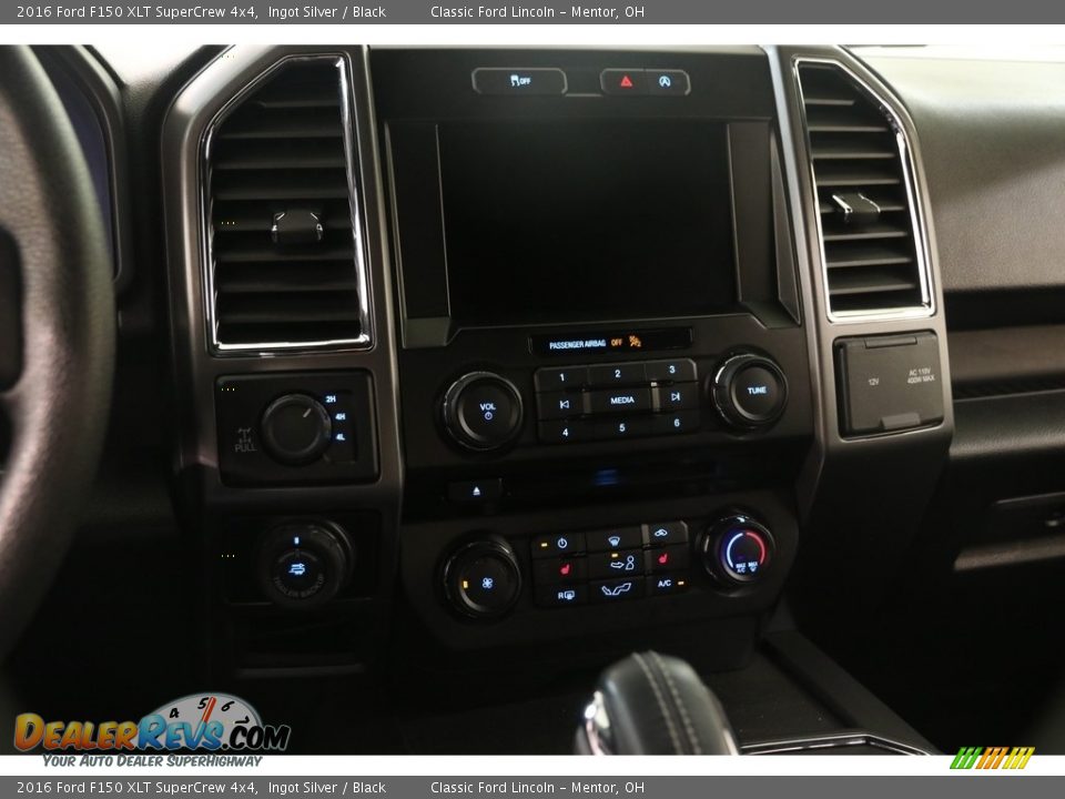 2016 Ford F150 XLT SuperCrew 4x4 Ingot Silver / Black Photo #10