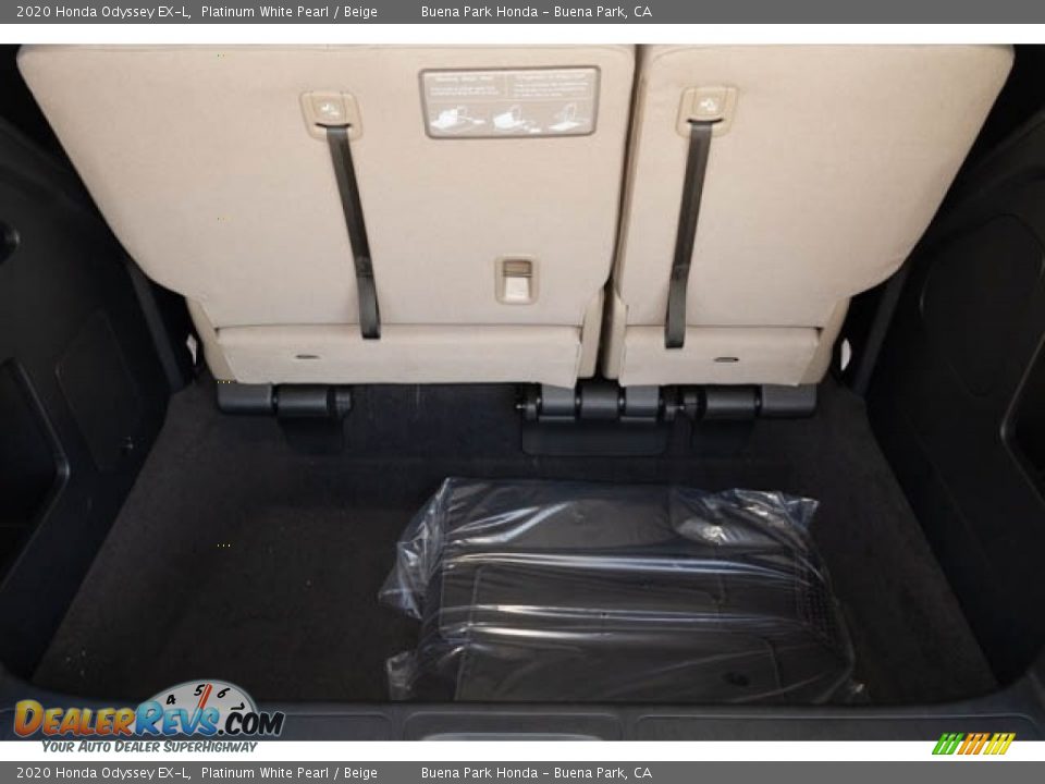 2020 Honda Odyssey EX-L Platinum White Pearl / Beige Photo #28
