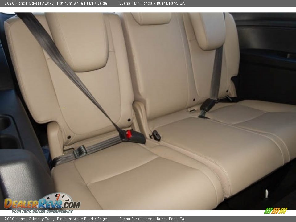 2020 Honda Odyssey EX-L Platinum White Pearl / Beige Photo #29
