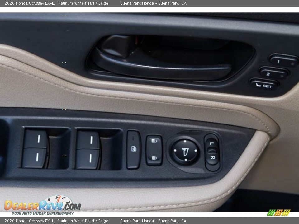 2020 Honda Odyssey EX-L Platinum White Pearl / Beige Photo #36