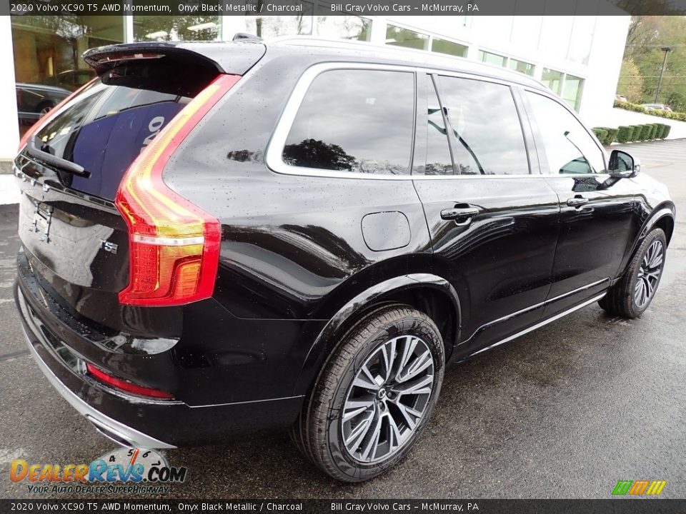 2020 Volvo XC90 T5 AWD Momentum Onyx Black Metallic / Charcoal Photo #2