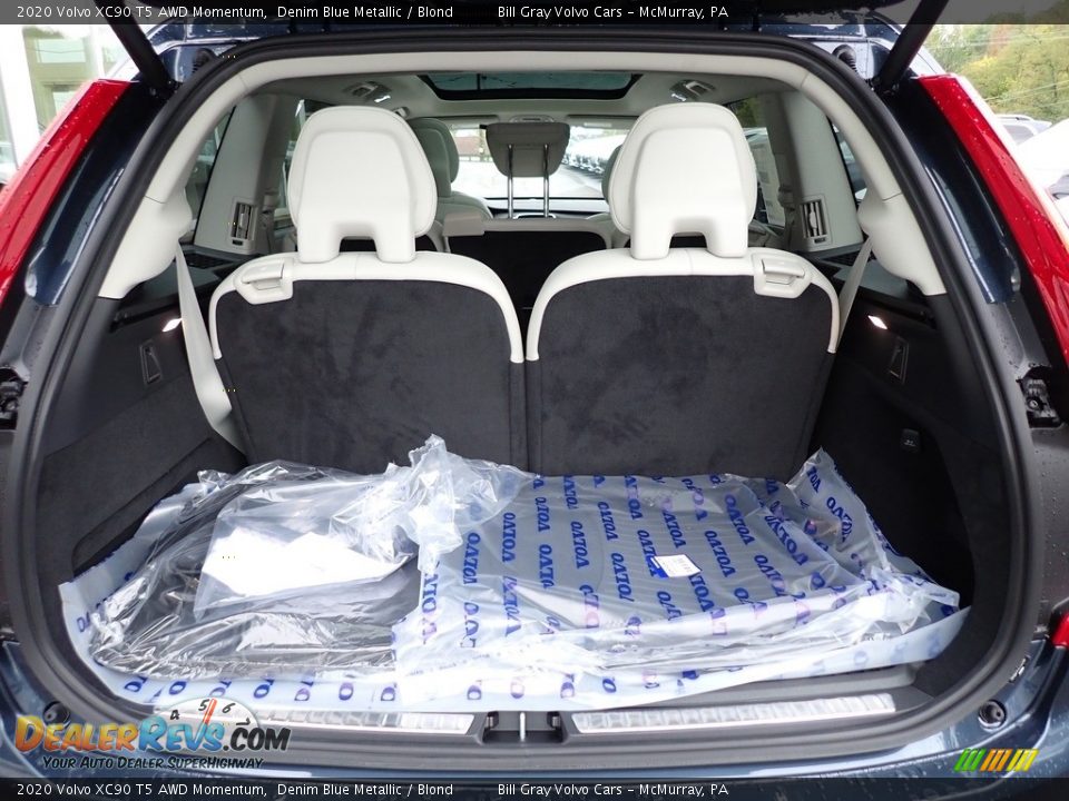2020 Volvo XC90 T5 AWD Momentum Trunk Photo #3