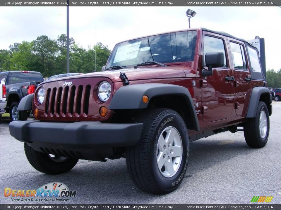2009 Jeep Wrangler Unlimited X 4x4 Red Rock Crystal Pearl / Dark Slate Gray/Medium Slate Gray Photo #4