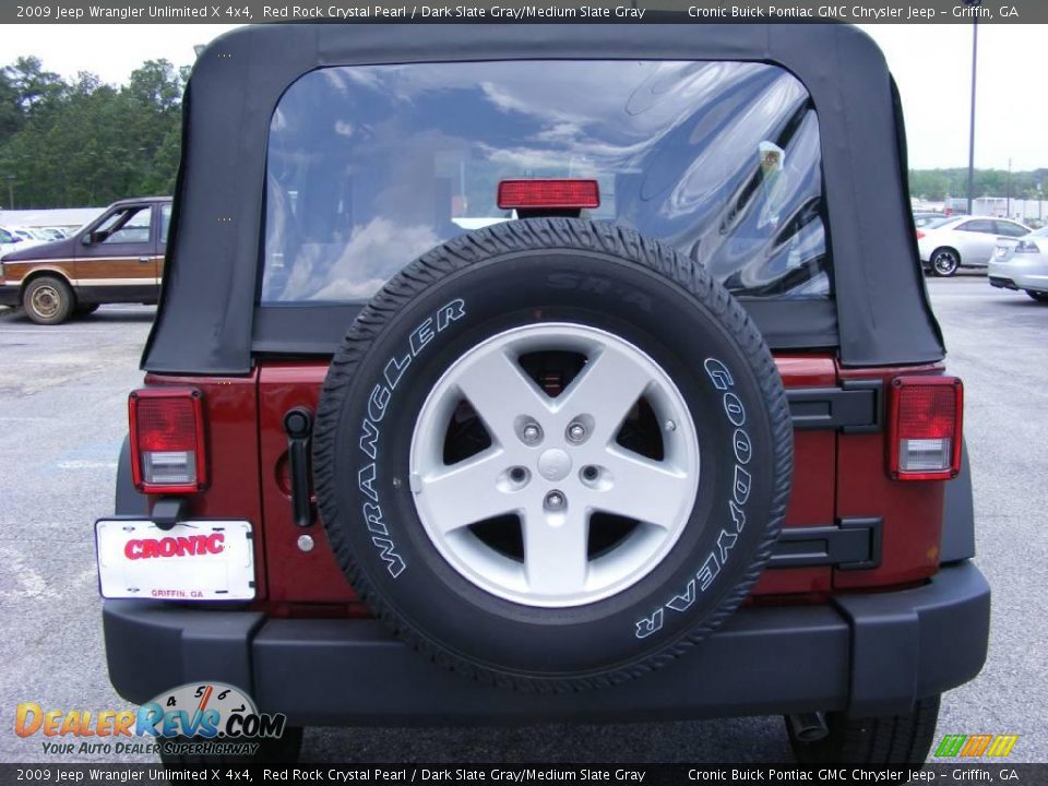 2009 Jeep Wrangler Unlimited X 4x4 Red Rock Crystal Pearl / Dark Slate Gray/Medium Slate Gray Photo #7