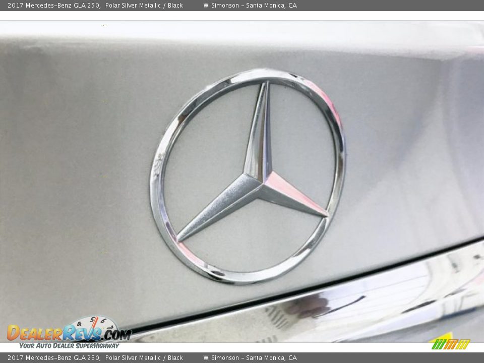 2017 Mercedes-Benz GLA 250 Polar Silver Metallic / Black Photo #5
