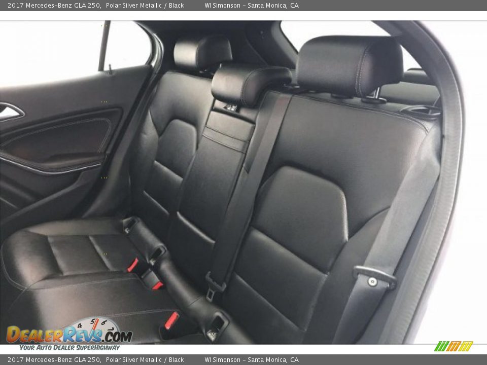 2017 Mercedes-Benz GLA 250 Polar Silver Metallic / Black Photo #7