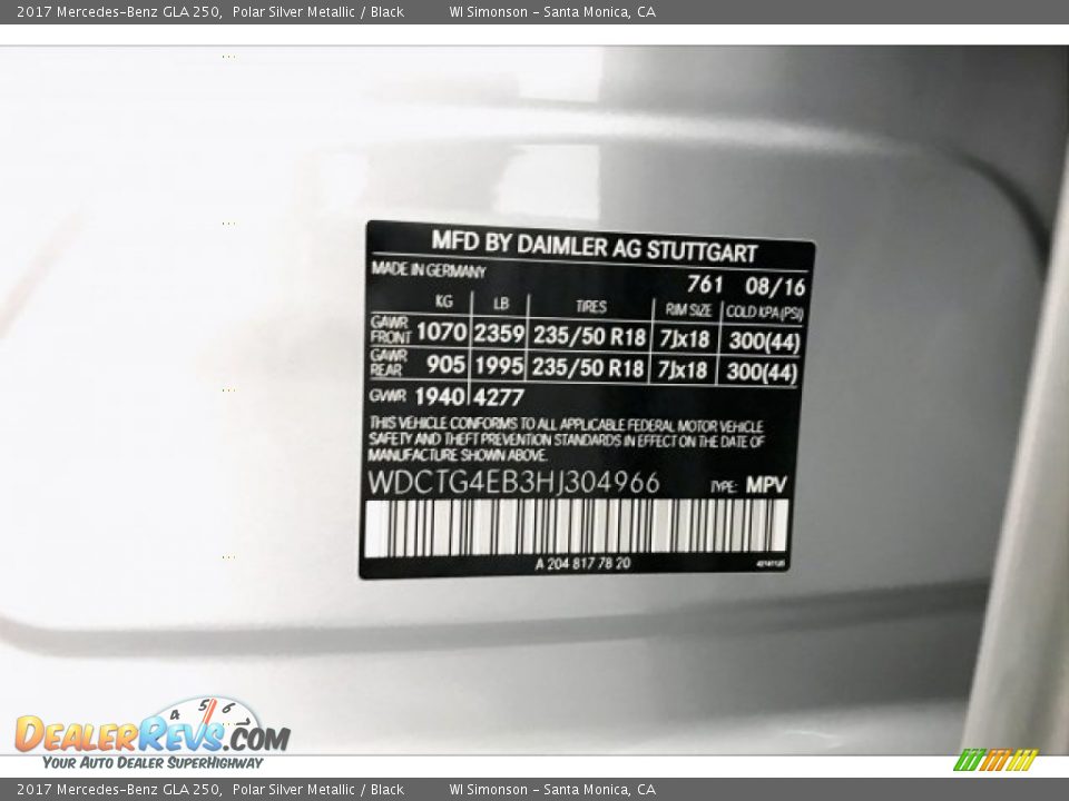 2017 Mercedes-Benz GLA 250 Polar Silver Metallic / Black Photo #13