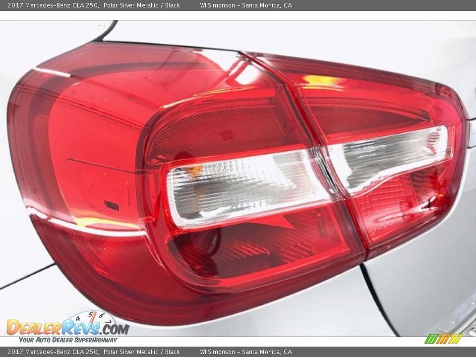 2017 Mercedes-Benz GLA 250 Polar Silver Metallic / Black Photo #14