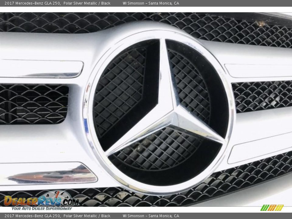 2017 Mercedes-Benz GLA 250 Polar Silver Metallic / Black Photo #19