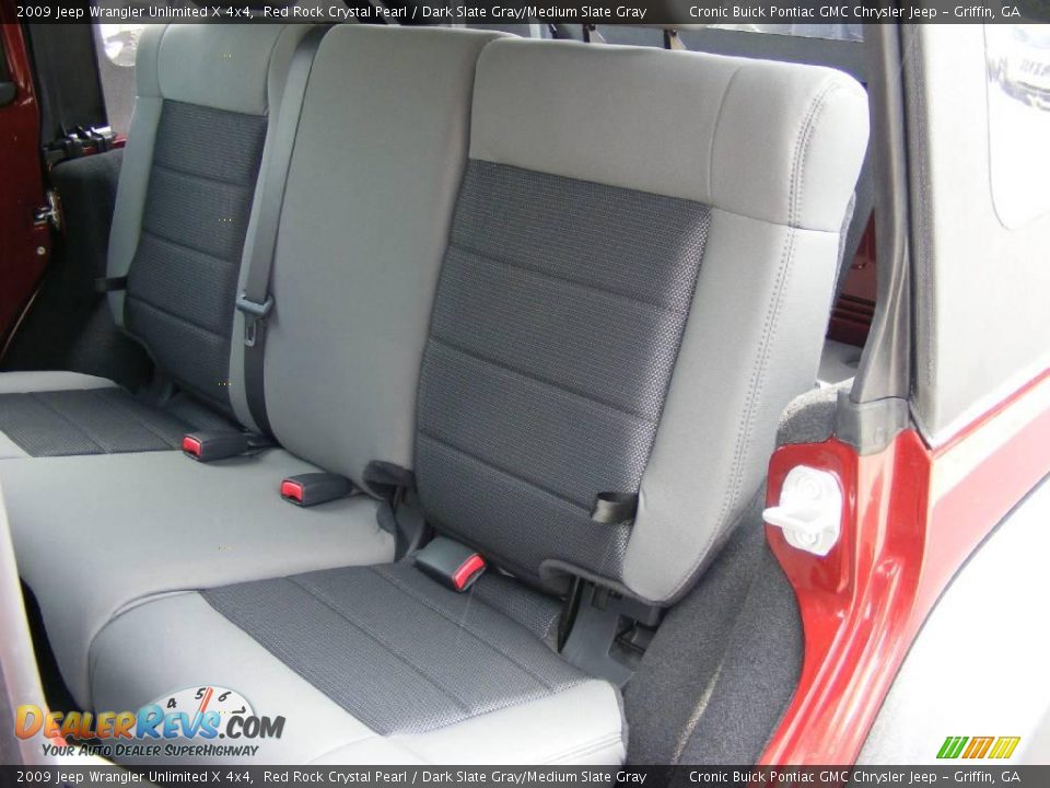 2009 Jeep Wrangler Unlimited X 4x4 Red Rock Crystal Pearl / Dark Slate Gray/Medium Slate Gray Photo #15