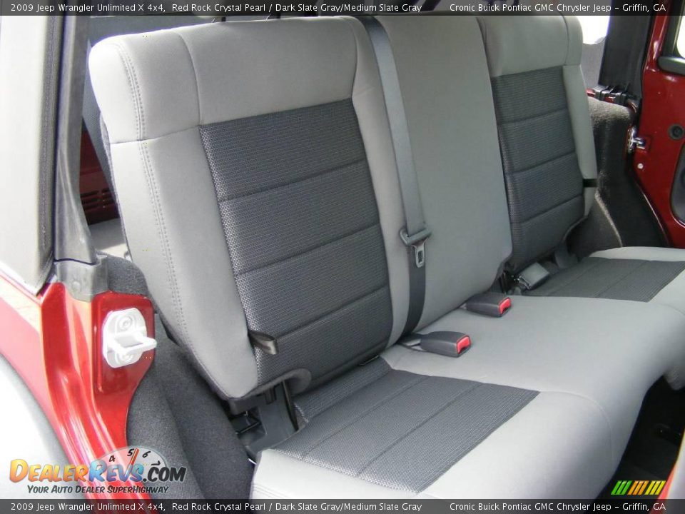 2009 Jeep Wrangler Unlimited X 4x4 Red Rock Crystal Pearl / Dark Slate Gray/Medium Slate Gray Photo #17