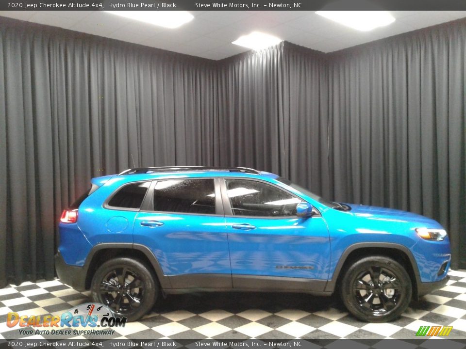 2020 Jeep Cherokee Altitude 4x4 Hydro Blue Pearl / Black Photo #5