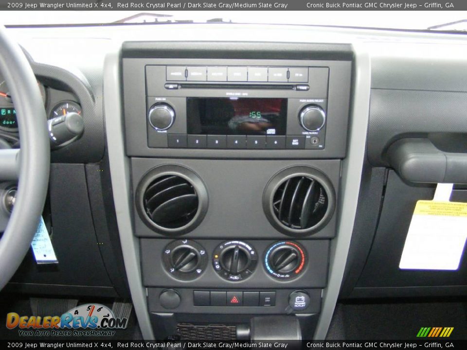 2009 Jeep Wrangler Unlimited X 4x4 Red Rock Crystal Pearl / Dark Slate Gray/Medium Slate Gray Photo #22