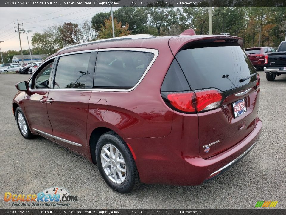 2020 Chrysler Pacifica Touring L Velvet Red Pearl / Cognac/Alloy Photo #4