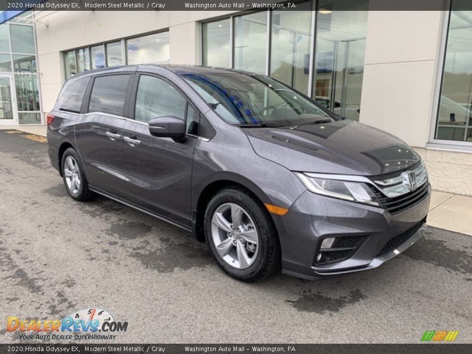 Front 3/4 View of 2020 Honda Odyssey EX Photo #2