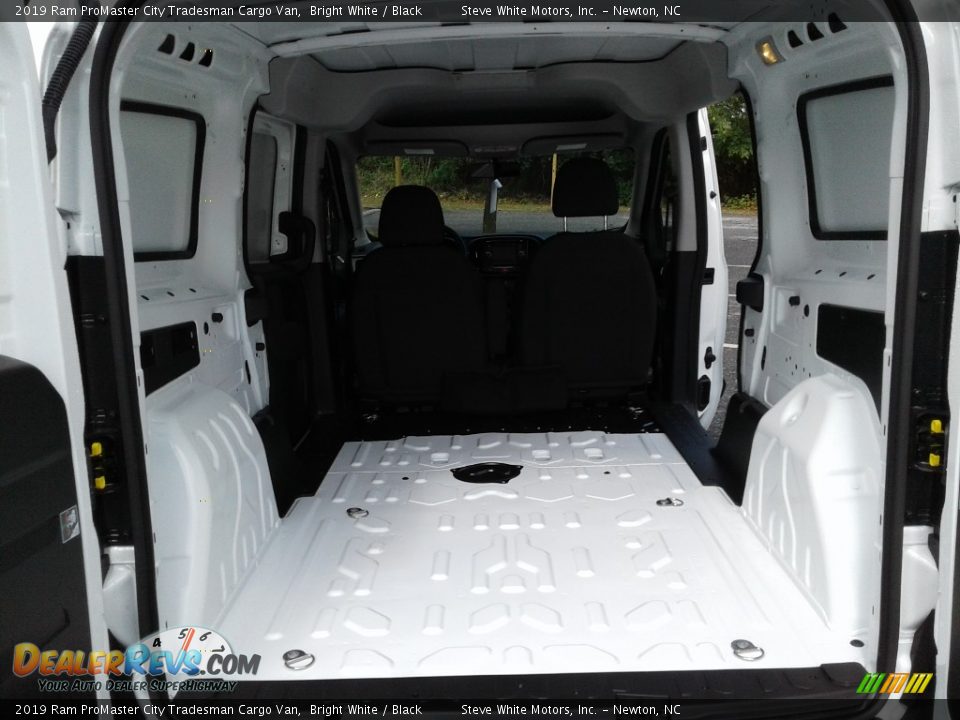 2019 Ram ProMaster City Tradesman Cargo Van Bright White / Black Photo #11