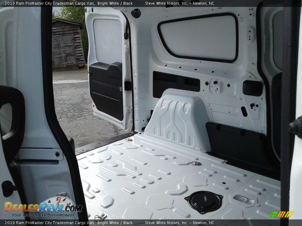 2019 Ram ProMaster City Tradesman Cargo Van Bright White / Black Photo #12