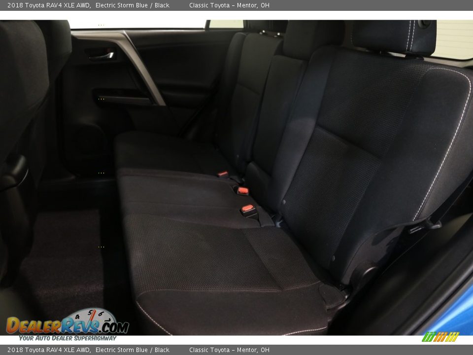 2018 Toyota RAV4 XLE AWD Electric Storm Blue / Black Photo #16