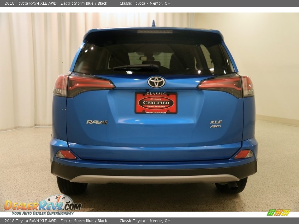 2018 Toyota RAV4 XLE AWD Electric Storm Blue / Black Photo #17