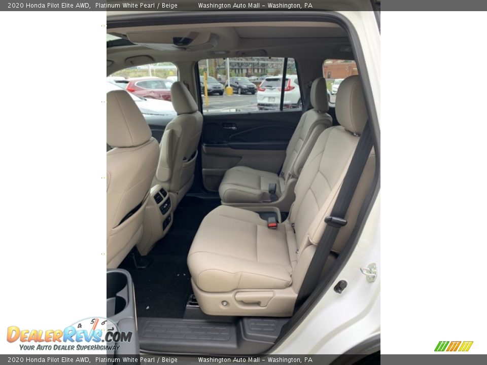 2020 Honda Pilot Elite AWD Platinum White Pearl / Beige Photo #19
