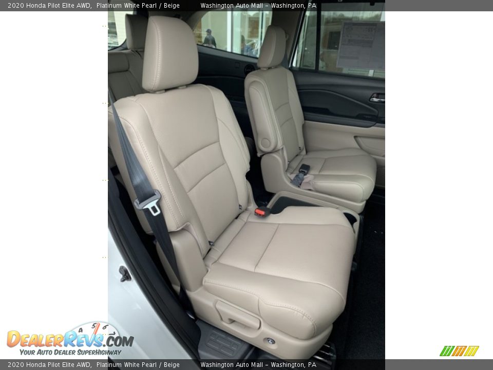 2020 Honda Pilot Elite AWD Platinum White Pearl / Beige Photo #28