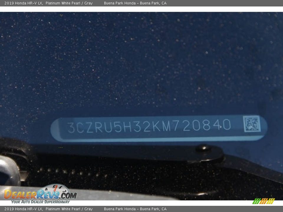 2019 Honda HR-V LX Platinum White Pearl / Gray Photo #35