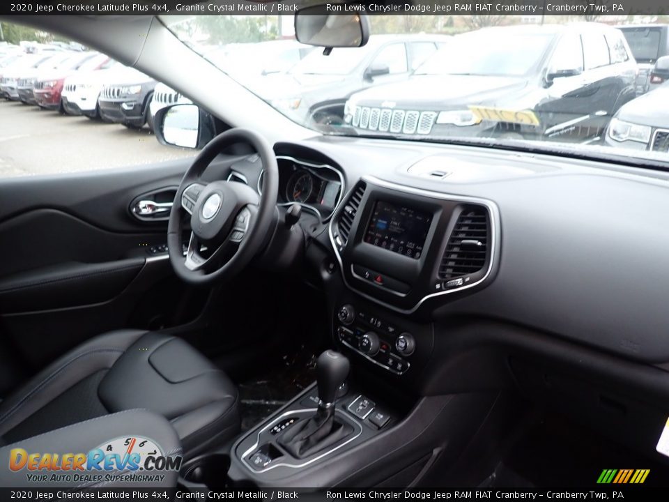 2020 Jeep Cherokee Latitude Plus 4x4 Granite Crystal Metallic / Black Photo #10