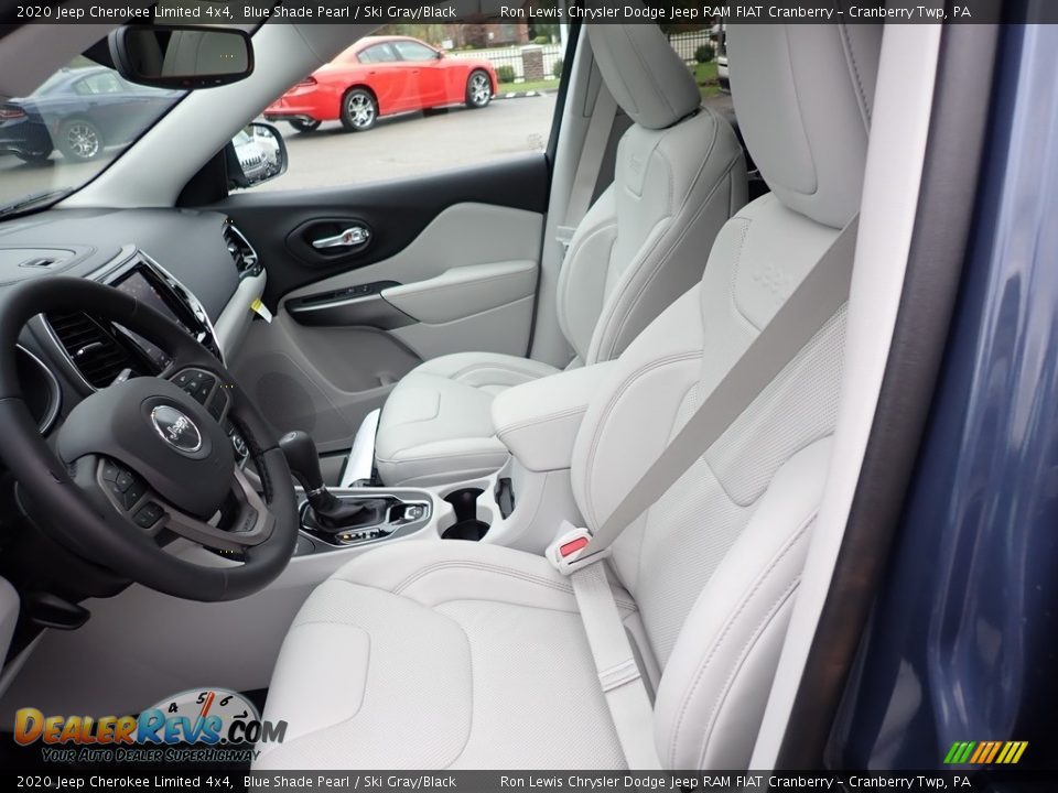 Front Seat of 2020 Jeep Cherokee Limited 4x4 Photo #16