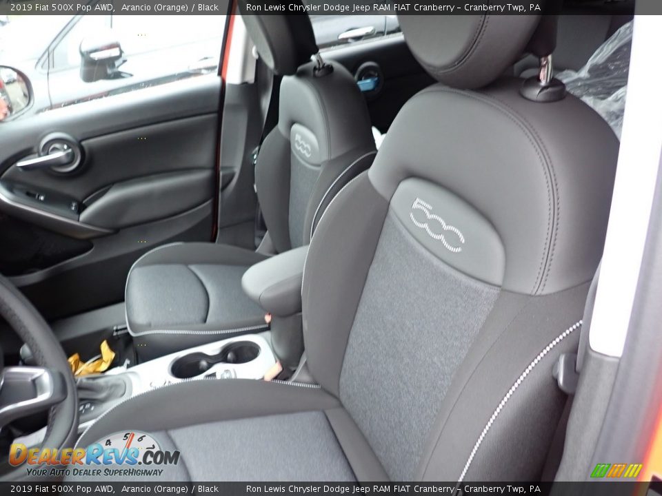 Front Seat of 2019 Fiat 500X Pop AWD Photo #10