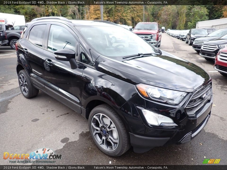 Front 3/4 View of 2019 Ford EcoSport SES 4WD Photo #3