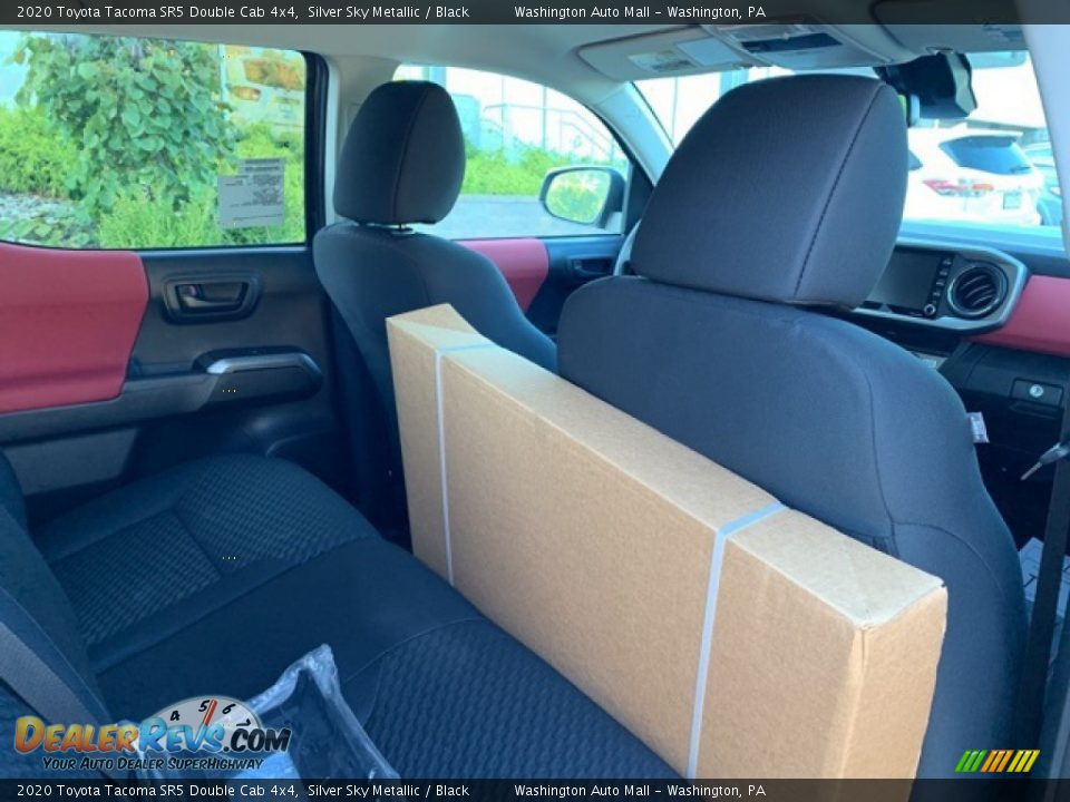 2020 Toyota Tacoma SR5 Double Cab 4x4 Silver Sky Metallic / Black Photo #15