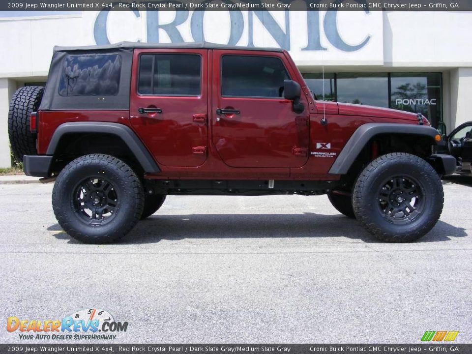 2009 Jeep Wrangler Unlimited X 4x4 Red Rock Crystal Pearl / Dark Slate Gray/Medium Slate Gray Photo #1