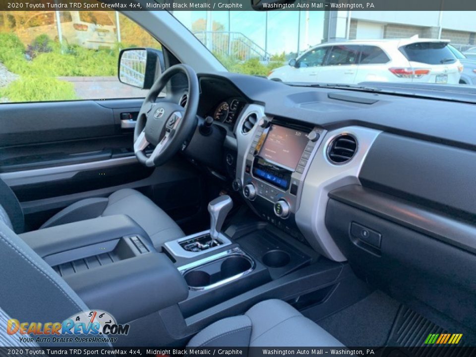 2020 Toyota Tundra TRD Sport CrewMax 4x4 Midnight Black Metallic / Graphite Photo #16
