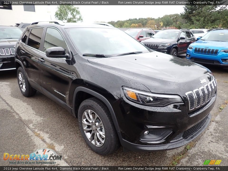 2019 Jeep Cherokee Latitude Plus 4x4 Diamond Black Crystal Pearl / Black Photo #5