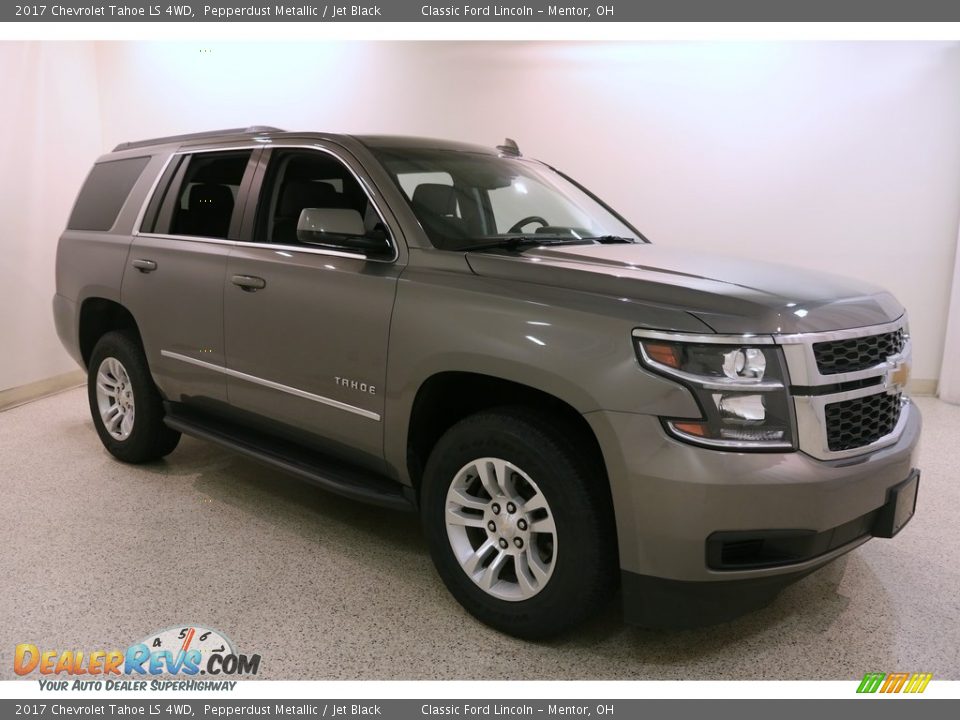 2017 Chevrolet Tahoe LS 4WD Pepperdust Metallic / Jet Black Photo #1